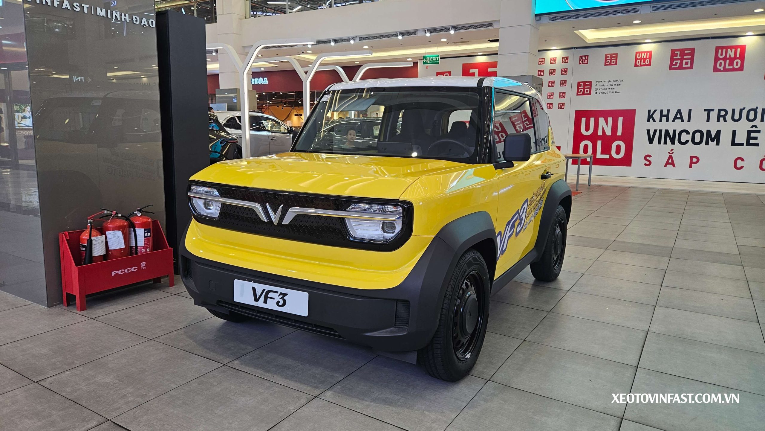 Đánh Giá Xe VinFast VF3 Màu Vàng - 1