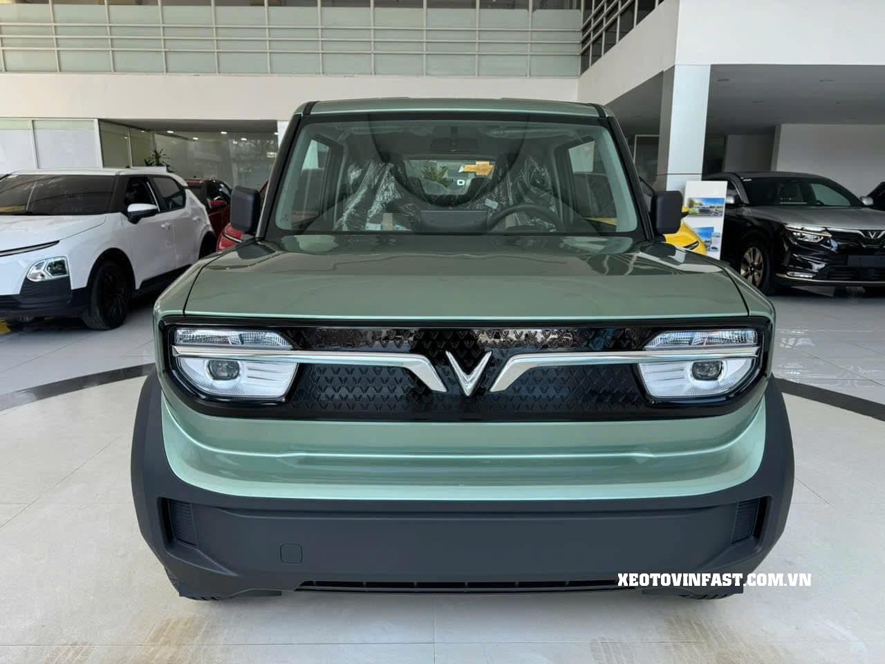 Đánh Giá Xe VinFast VF3 Màu Xanh Lá Nhạt - 1
