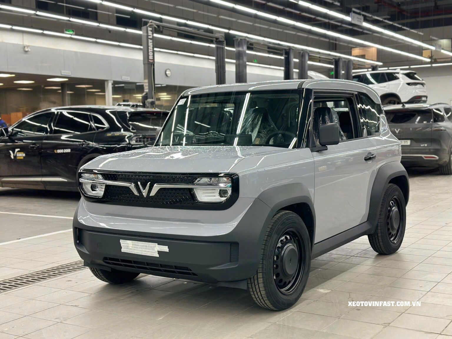 Đánh Giá Xe VinFast VF3 Màu Xám - 7