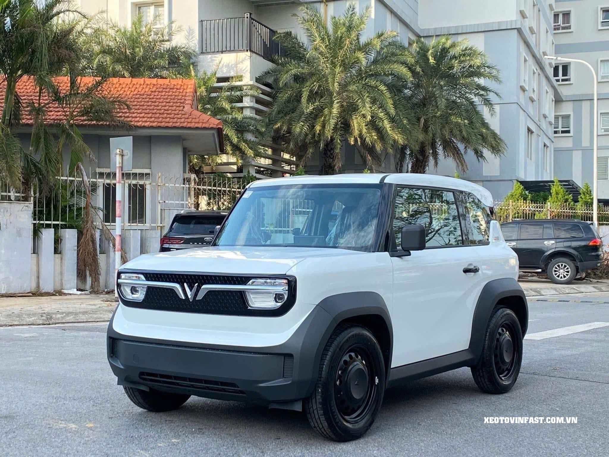 Đánh Giá Xe VinFast VF3 Màu Trắng - 1