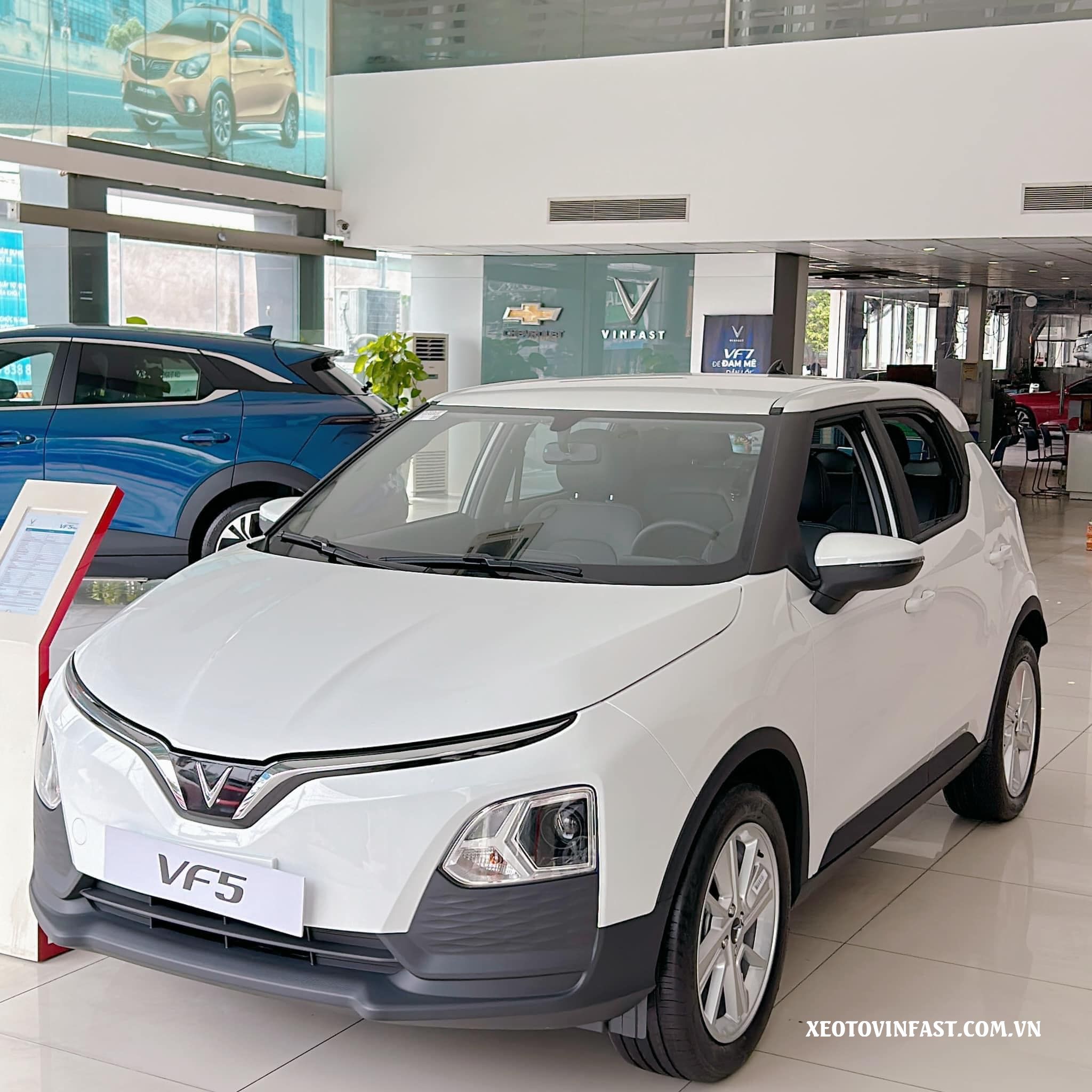 vinfast vf5 màu trắng - 5