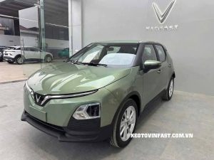 VinFast VF5 mau xanh la nhat 2