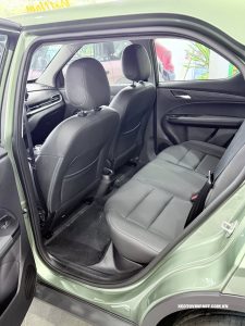 VinFast VF5 mau xanh la nhat 6