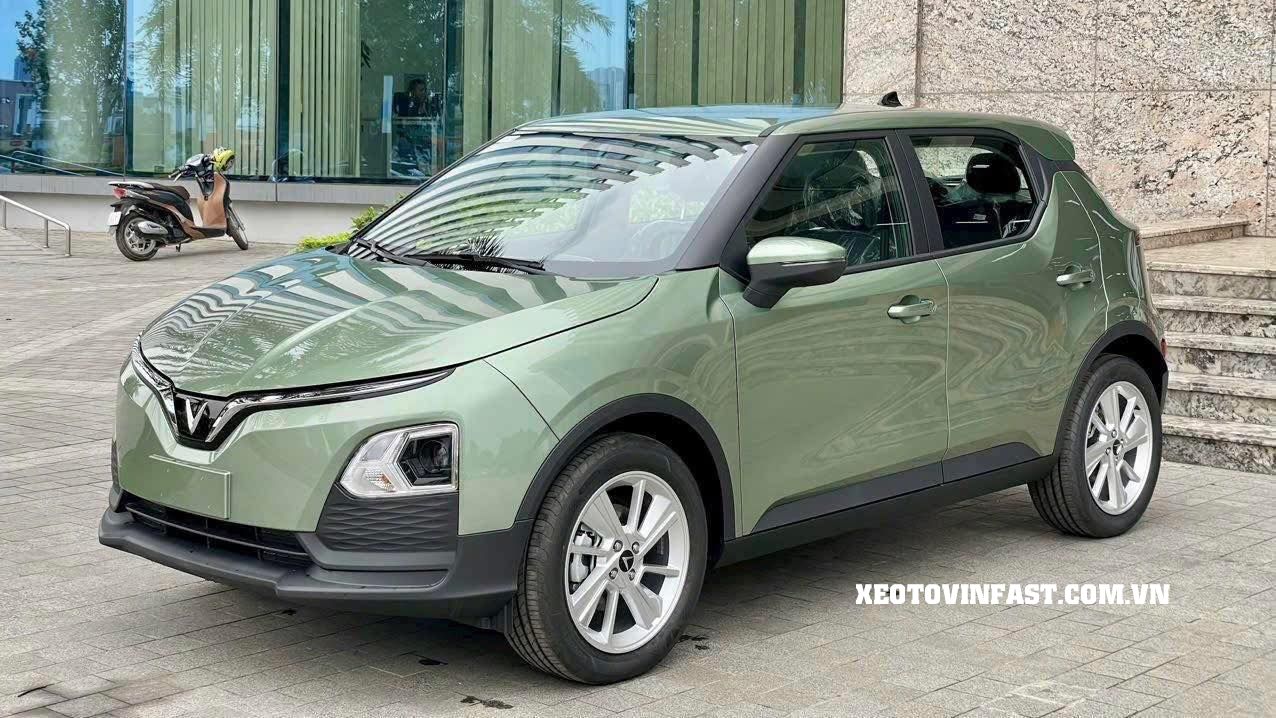 Vinfast vf5 màu xanh lá nhạt - 2