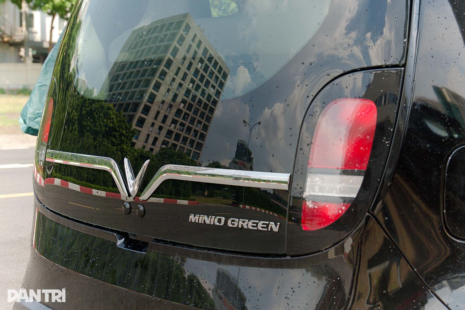 VinFast Minio Green - 12