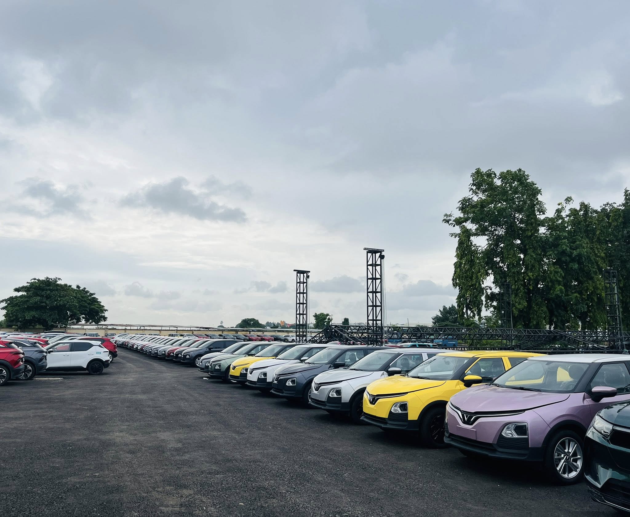 VinFast Đông Sài Gòn Trường Chinh - 4