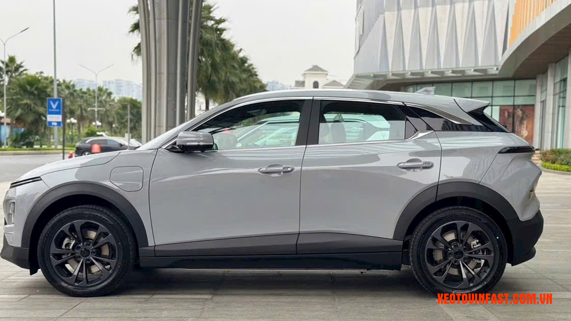 VF6 Plus tiêu chuẩn 2 | Bề ngang xe VF6 Plus tiêu chuẩn 2