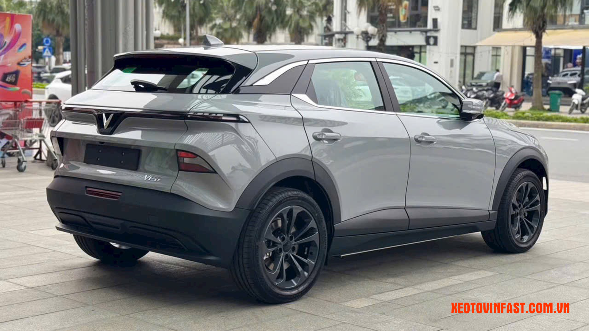 VF6 Plus tiêu chuẩn 2 | Hông xe VF6 Plus tiêu chuẩn 2